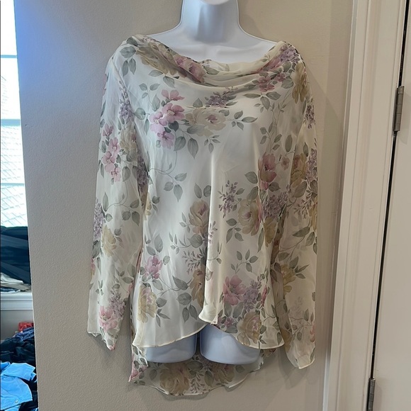 JBS Floral Sheer Women's Top- size 10 - Picture 1 of 6